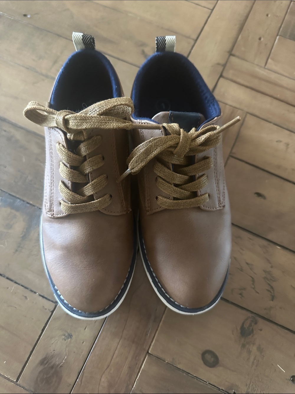 Kids Casual Lace-Up Shoes in Brown